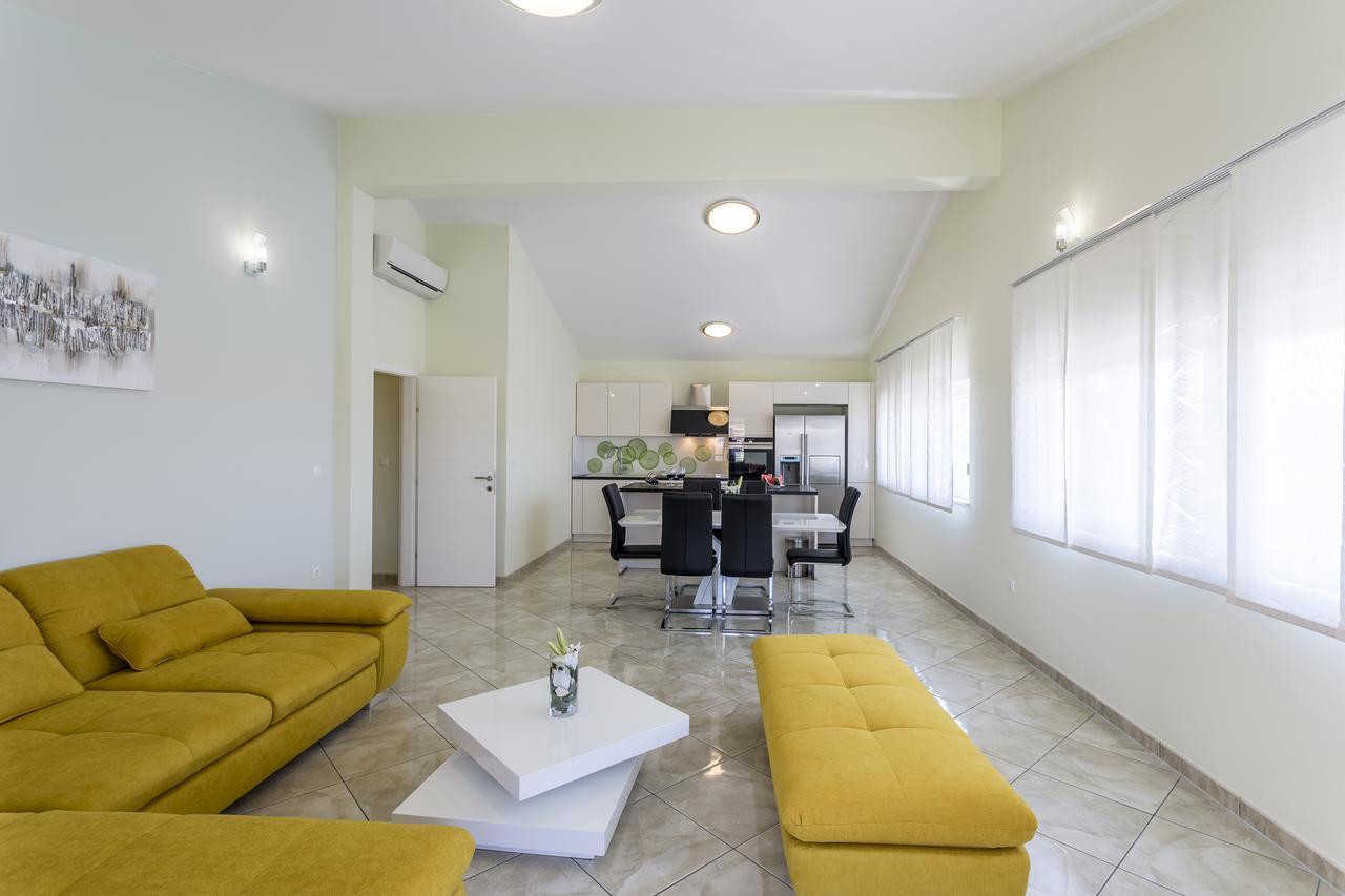 Apartmani Lukic Split Extérieur photo