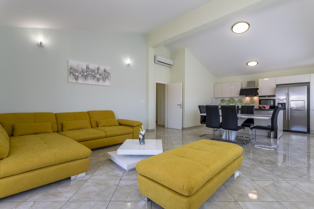 Apartmani Lukic Split Extérieur photo