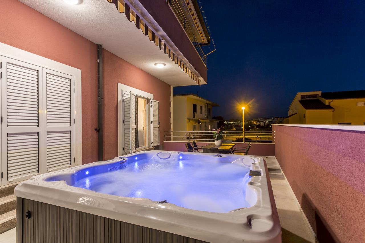 Apartmani Lukic Split Extérieur photo